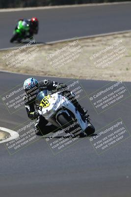 media/Sep-06-2025-CRA (Sat) [[cd32356307]]/Races/Race 1/